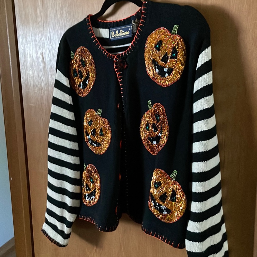 Belle Pointe Halloween Sweater